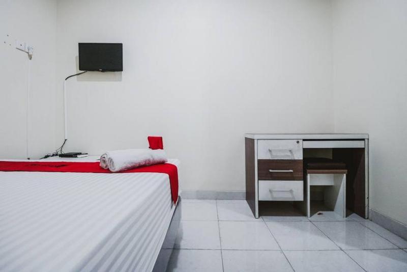 Reddoorz Plus Near Semanggi Jakarta Pokoj fotografie
