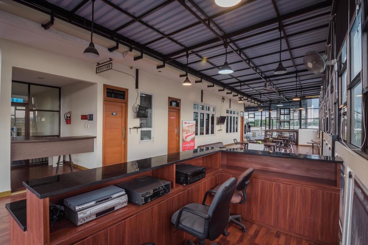 Reddoorz Plus Near Semanggi Jakarta Exteriér fotografie